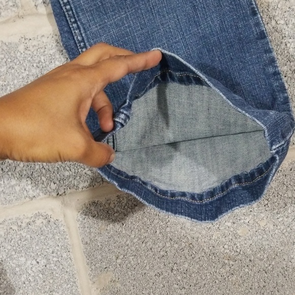 3/$20 Levi's Strauss Women's Jeans Pant Size 14 - Picture 6 of 6
